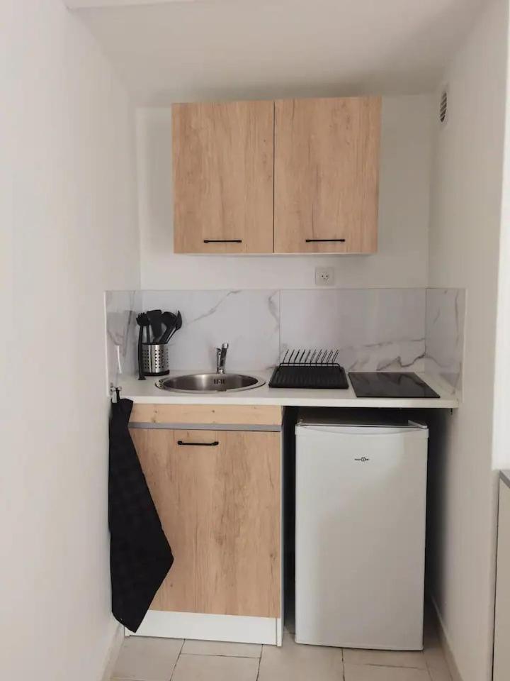 Studio 1 - Metro Europe Rouen Ngoại thất bức ảnh
